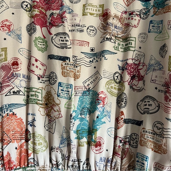 Nicole Miller 100% Silk Passport Stamp Dress - Picture 14 of 16